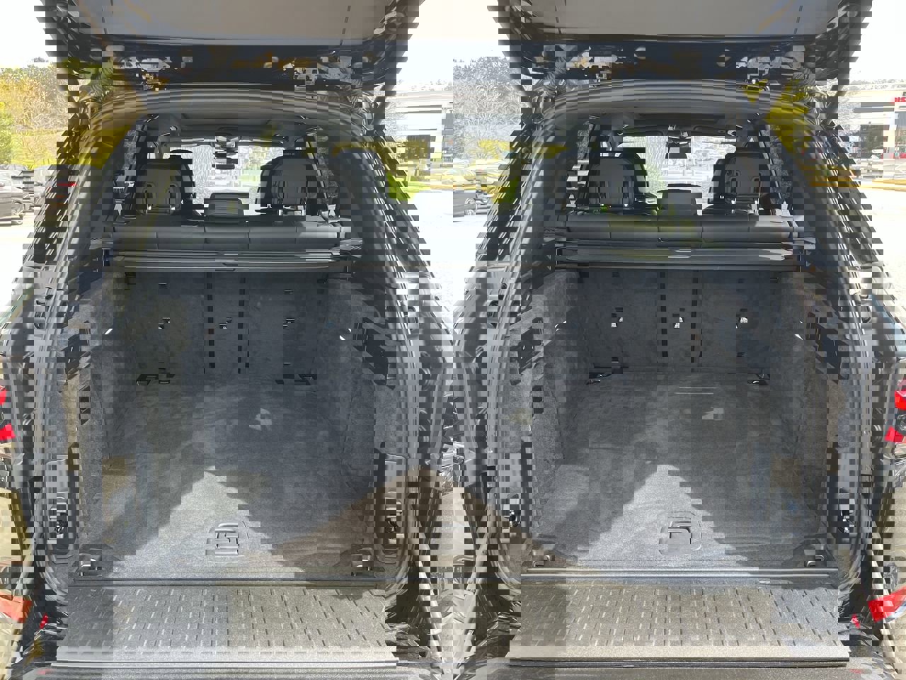 Certified 2026 BMW X5 M60i image 34