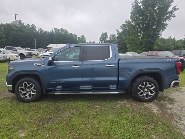 Used 2024 GMC Sierra 1500 SLT w/ SLT Premium Plus Package AWD/4WD image 3