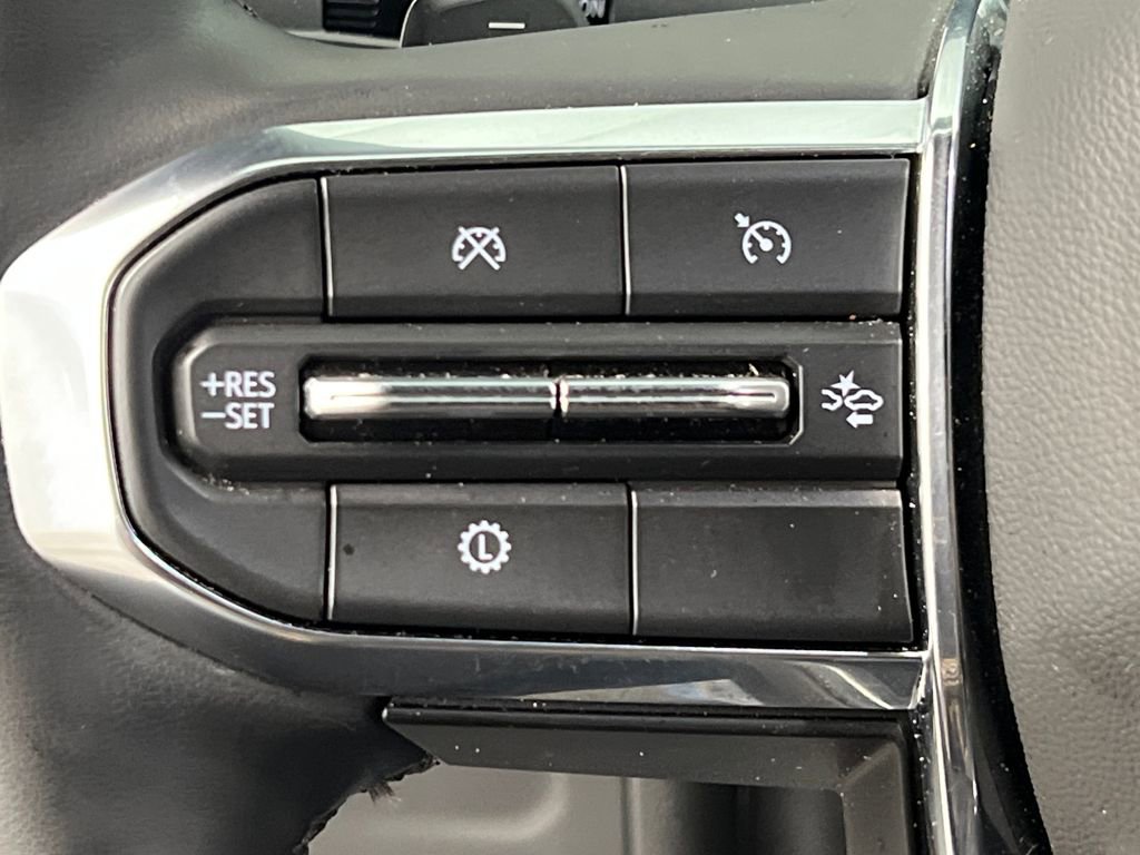 Used 2025 GMC Yukon Denali image 51