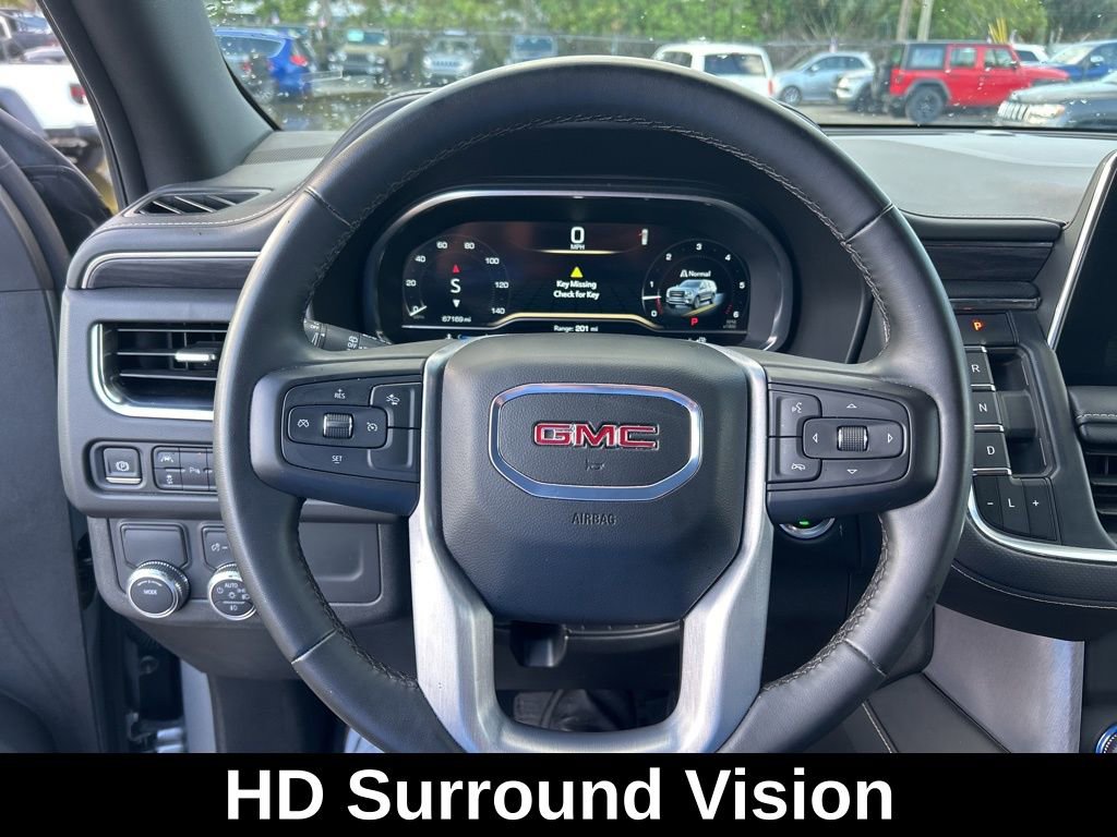 Used 2024 GMC Yukon XL SLT image 16