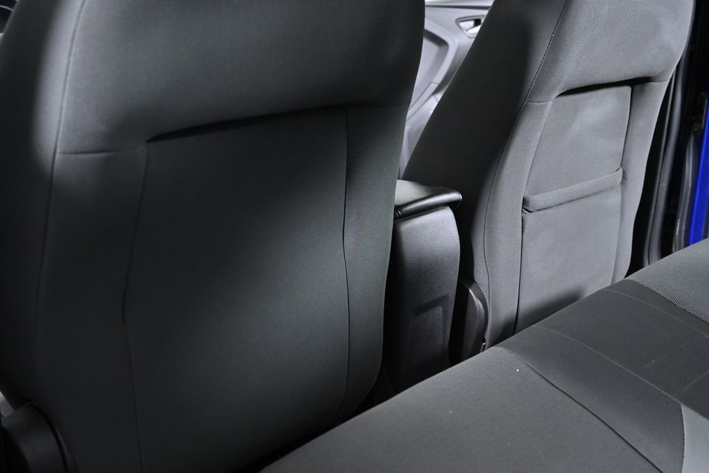 Used 2012 Ford Focus SE FWD image 25