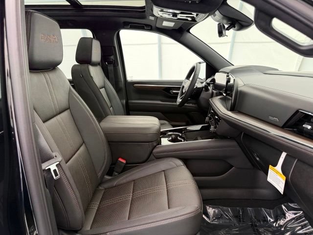New 2026 Chevrolet Suburban High Country AWD/4WD image 24