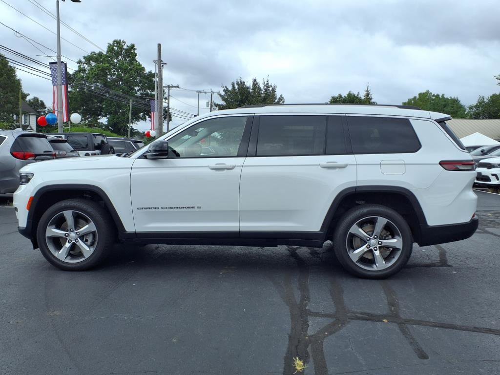 Certified 2022 Jeep Grand Cherokee L Limited image 31