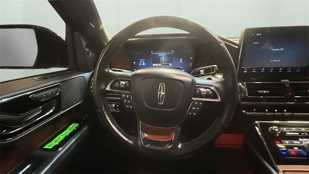 Used 2024 Lincoln Navigator Premiere image 11