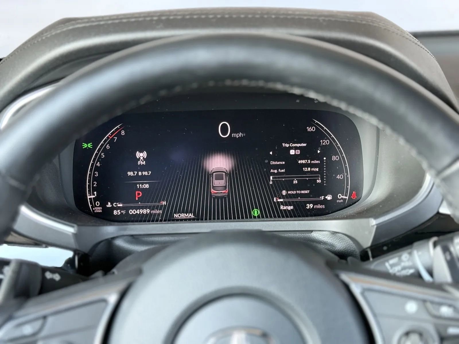 Used 2025 Acura MDX SH-AWD w/ Technology Package image 31