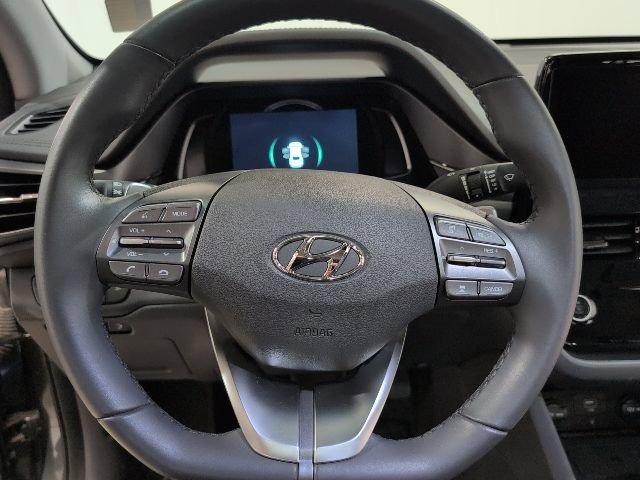 Used 2022 Hyundai Ioniq Limited image 11