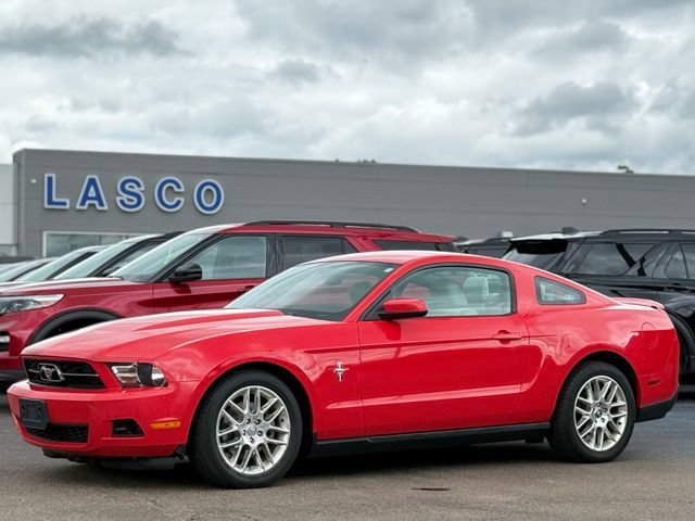 Used 2012 Ford Mustang Premium RWD image 1