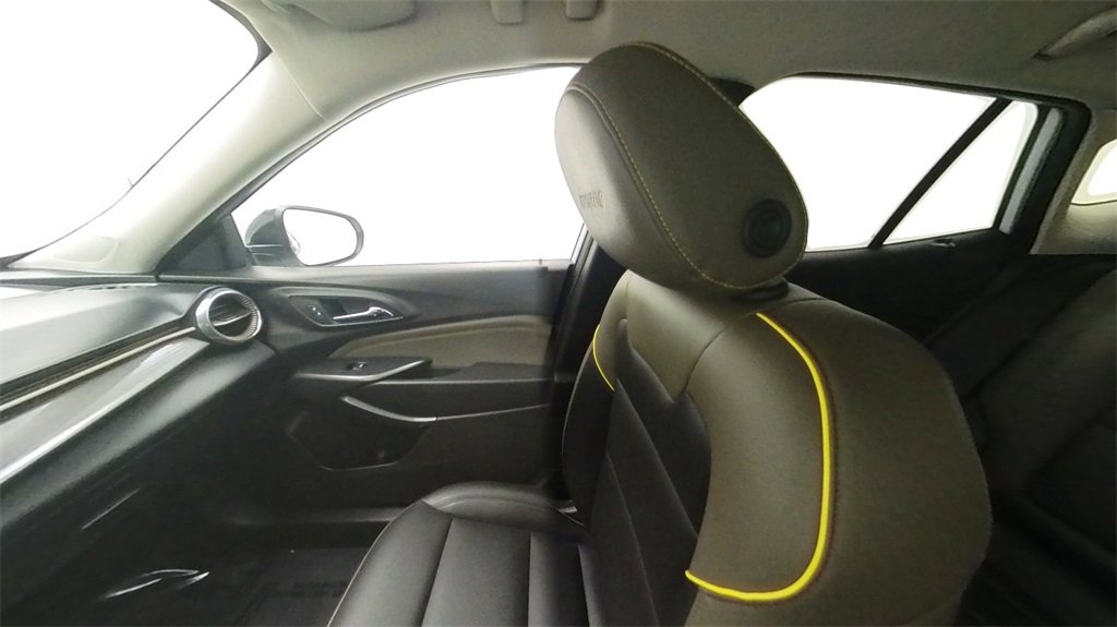 Used 2024 Chevrolet Trax ACTIV w/ Driver Confidence Package image 32