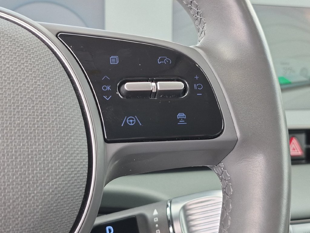 Certified 2023 Hyundai Ioniq 5 SEL AWD/4WD image 17