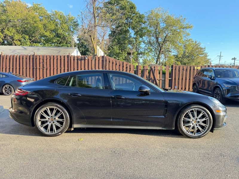 Used 2018 Porsche Panamera 4 AWD/4WD image 5