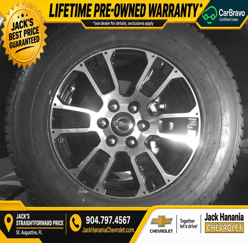Used 2022 Nissan Titan SV RWD image 22