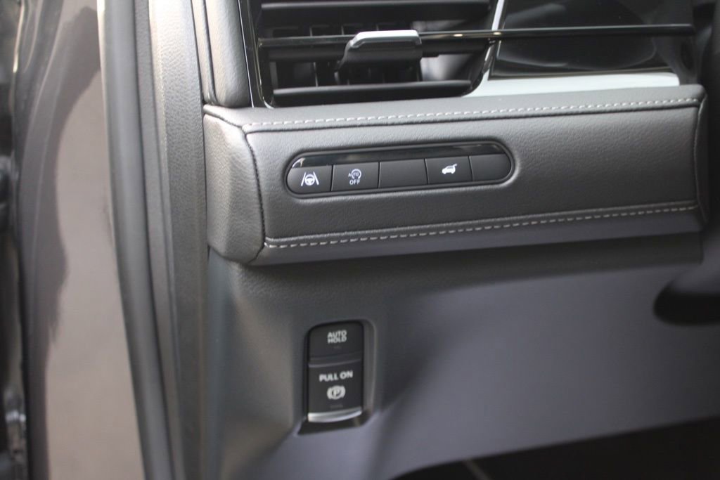 Certified 2025 INFINITI QX80 Pure image 15