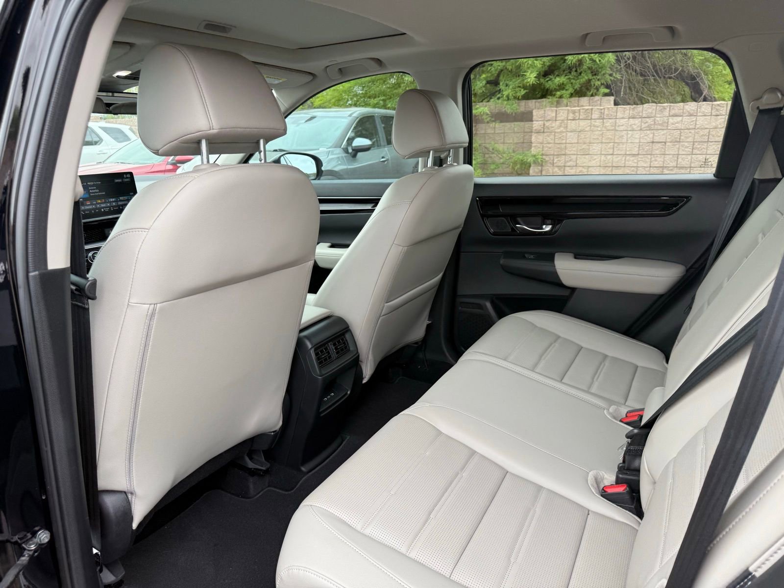 Used 2024 Honda CR-V EX-L image 11