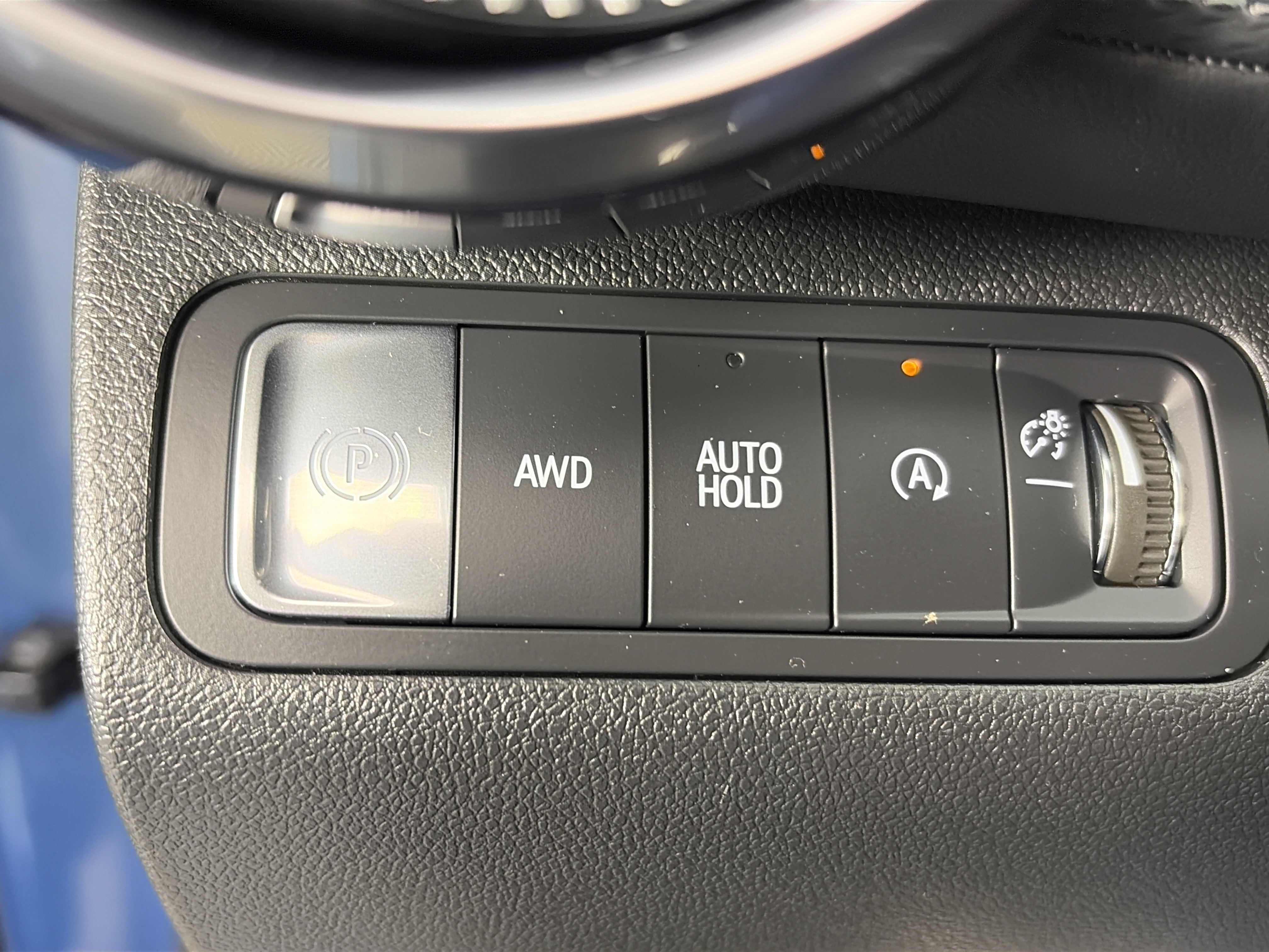 Certified 2025 Chevrolet Equinox LT w/ Safety and Technology Package AWD/4WD image 30