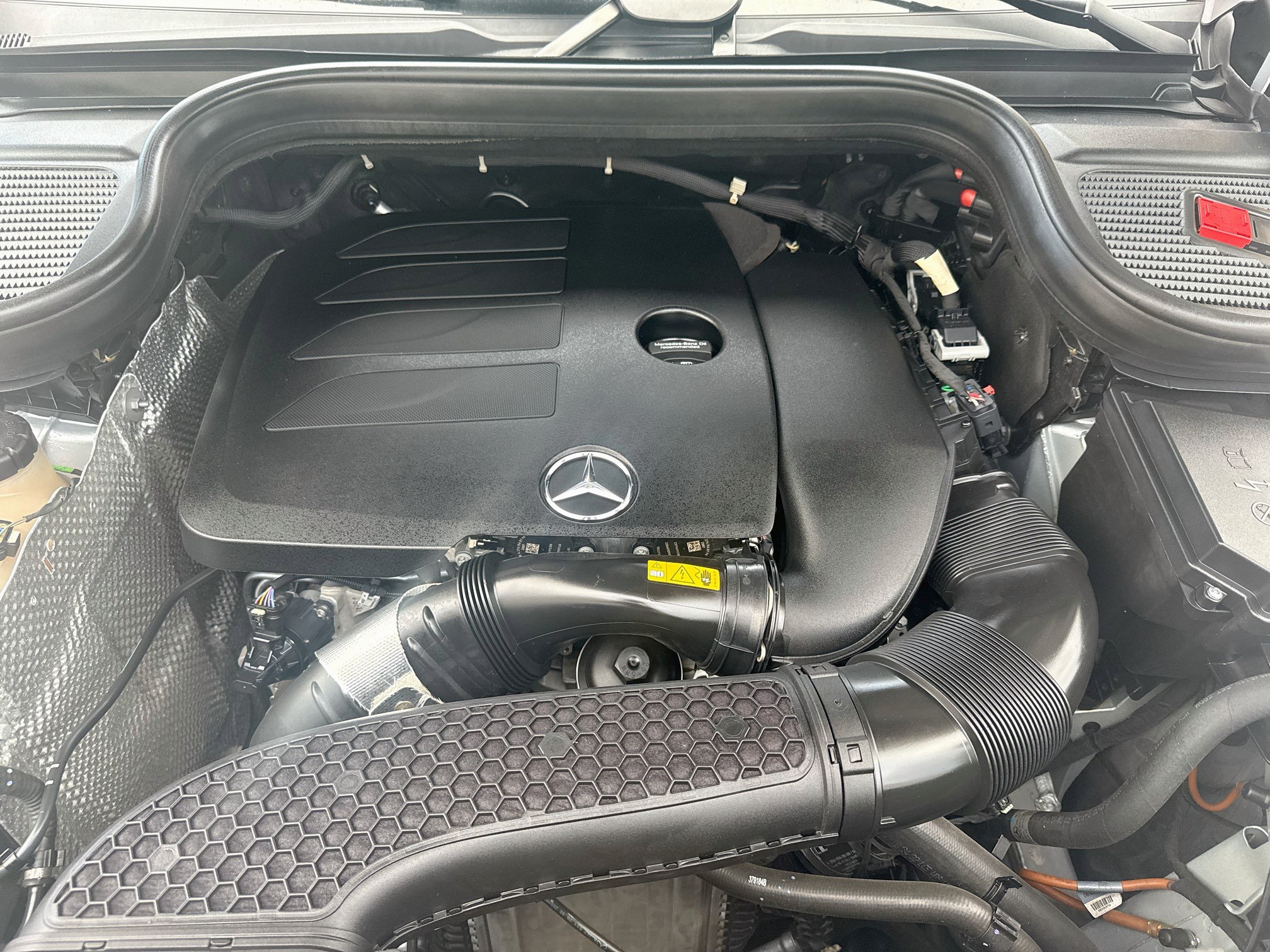 Used 2023 Mercedes-Benz GLE 350 w/ AMG Line Exterior image 34