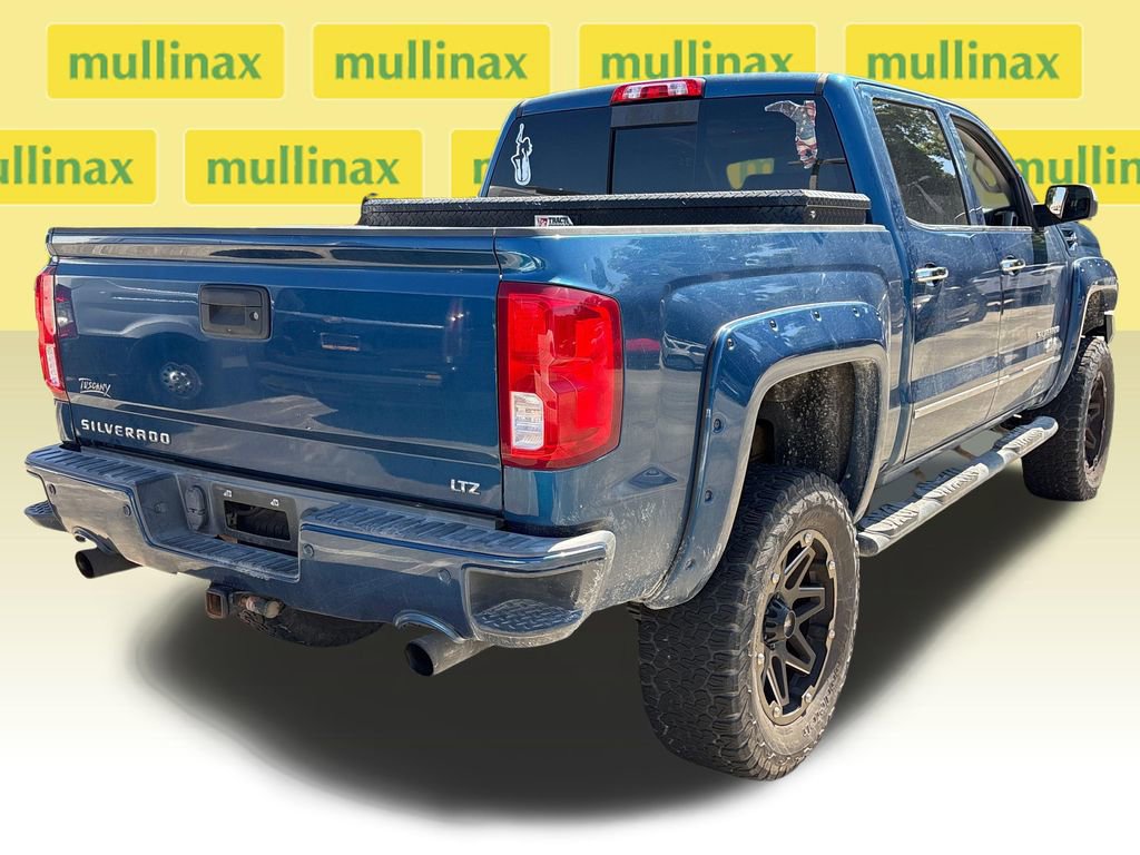 Used 2018 Chevrolet Silverado 1500 LTZ Z71 w/ LTZ Plus Package AWD/4WD image 4