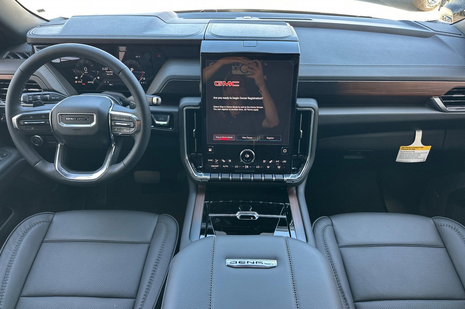 New 2026 GMC Yukon XL Denali w/ Sun & Power Step Package AWD/4WD image 14