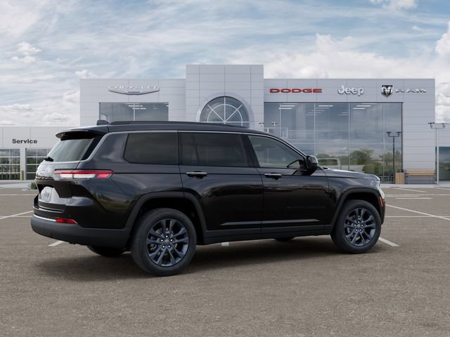 New 2026 Jeep Grand Cherokee L Limited AWD/4WD image 4