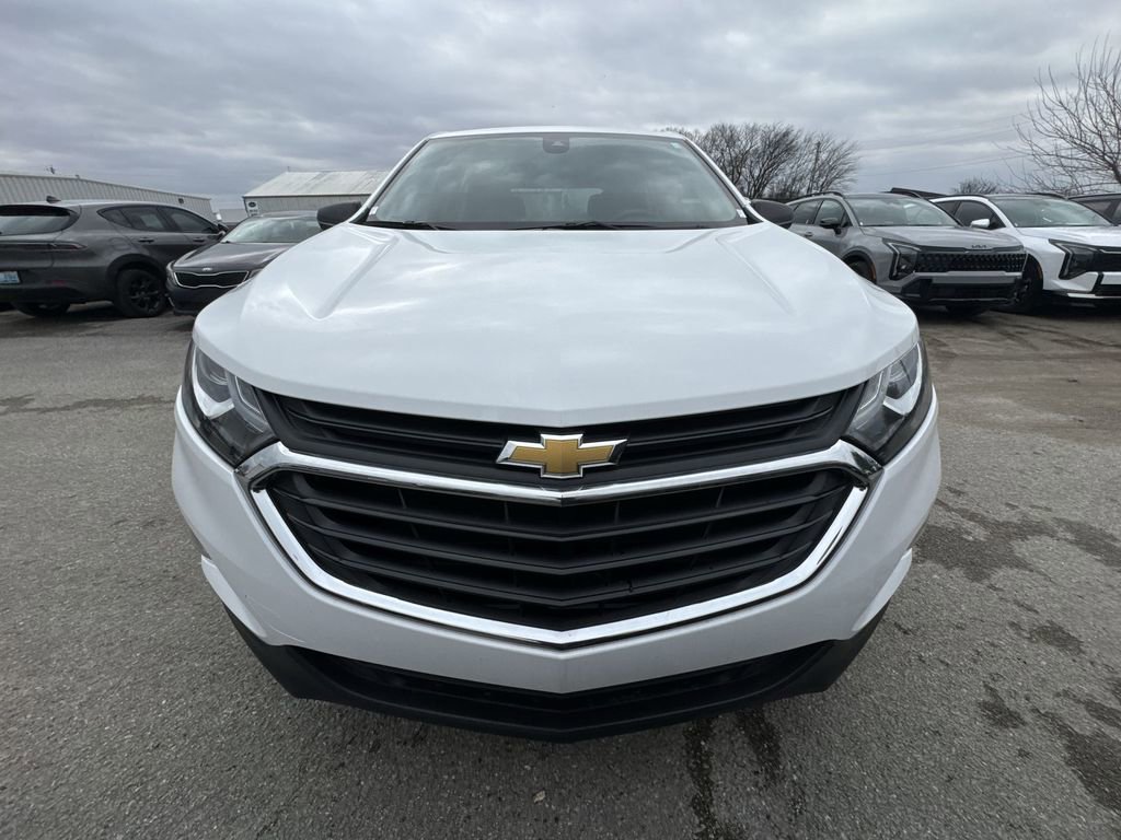 Used 2021 Chevrolet Equinox LS image 17