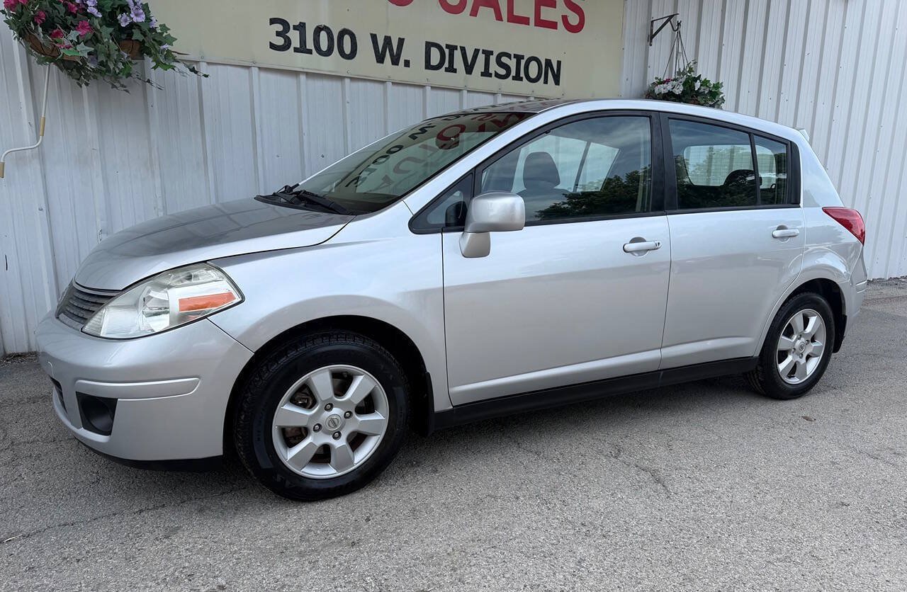 Used 2009 Nissan Versa Hatchback w/ Convenience Pkg FWD image 8