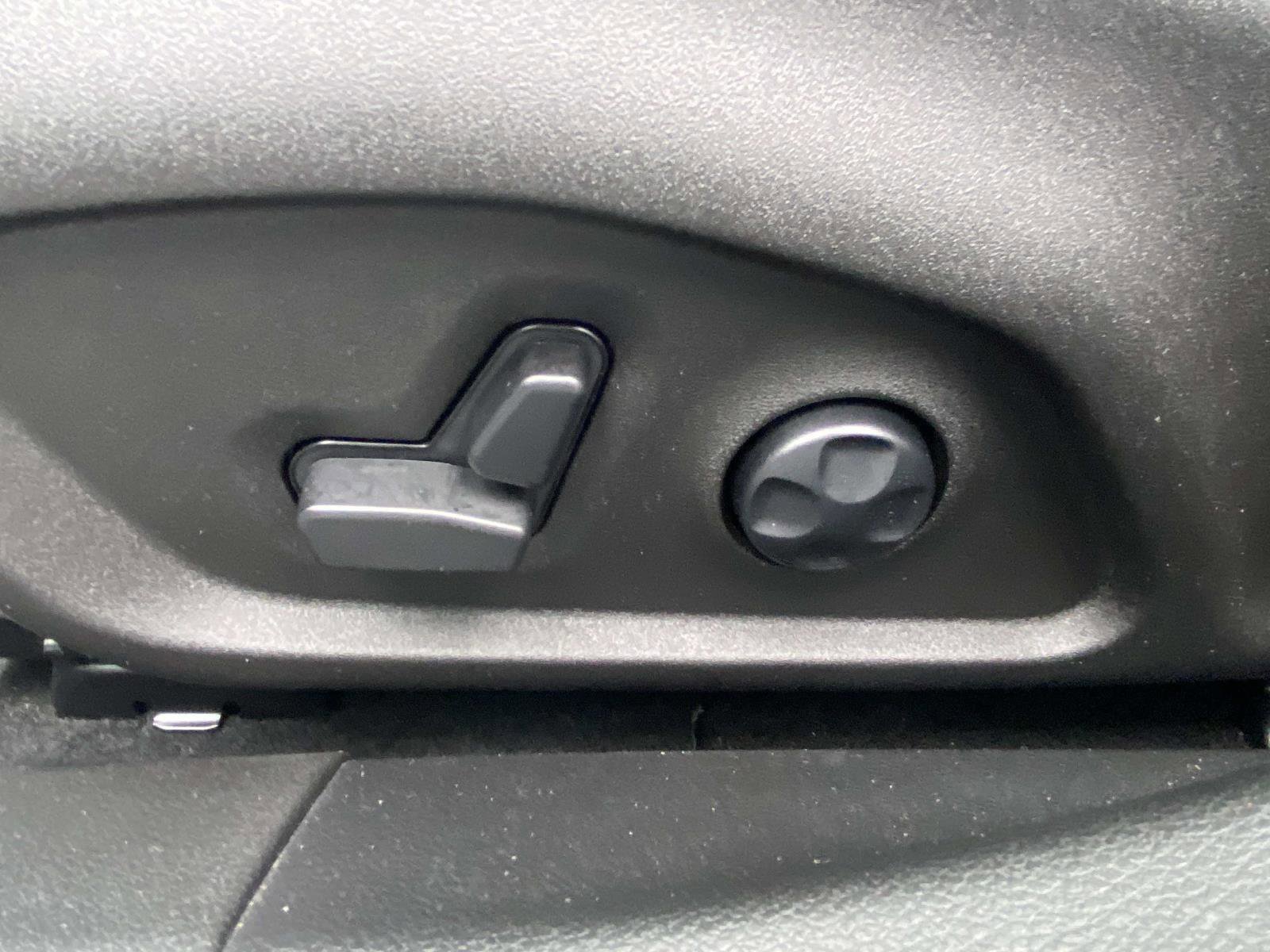 Certified 2024 Dodge Hornet R/T image 25