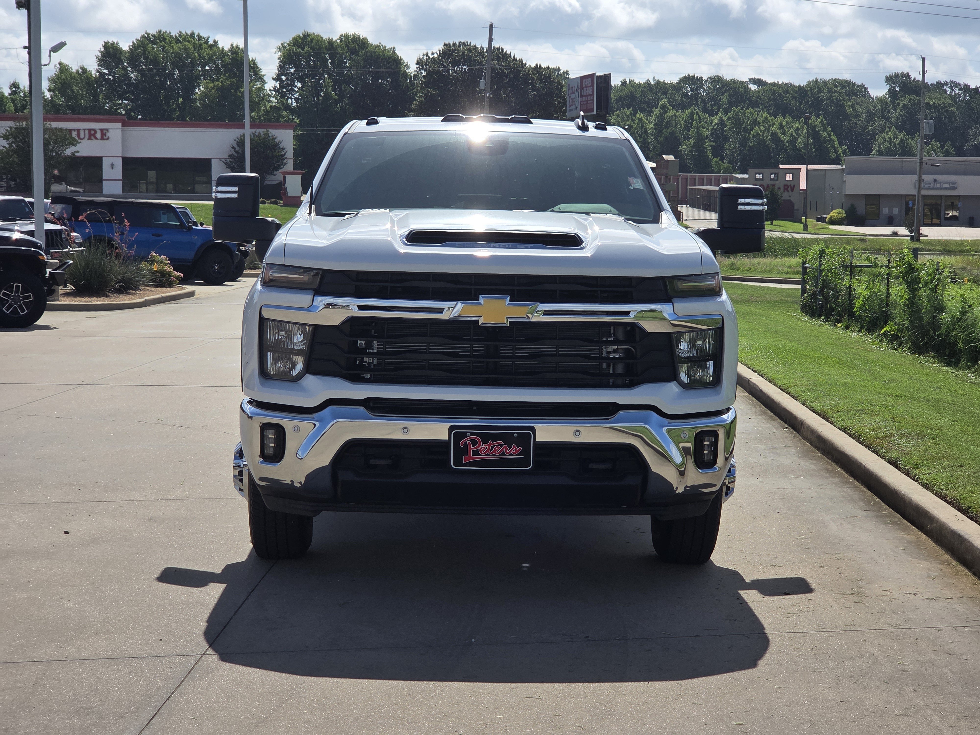 New 2026 Chevrolet Silverado 3500 LT w/ All Star Edition AWD/4WD image 2