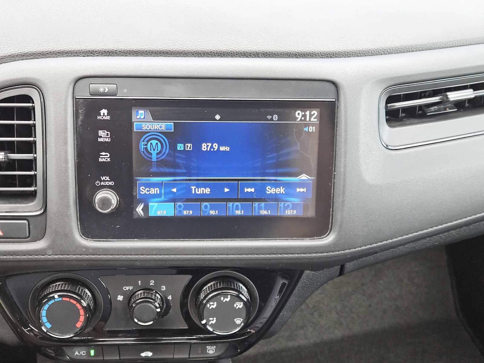 Used 2021 Honda HR-V Sport image 17