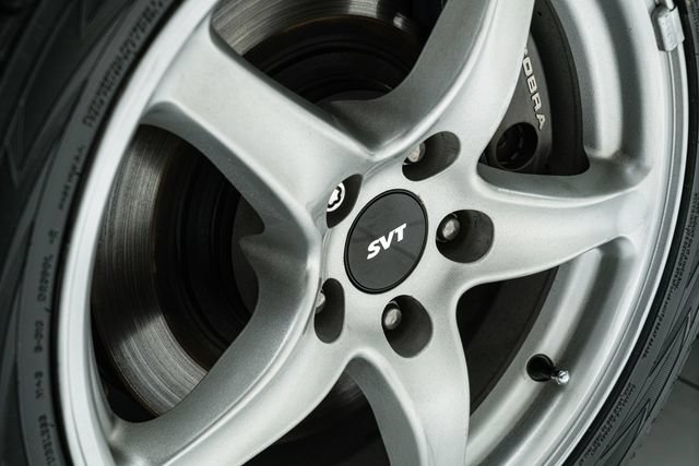 Used 1998 Ford Mustang Cobra RWD image 16