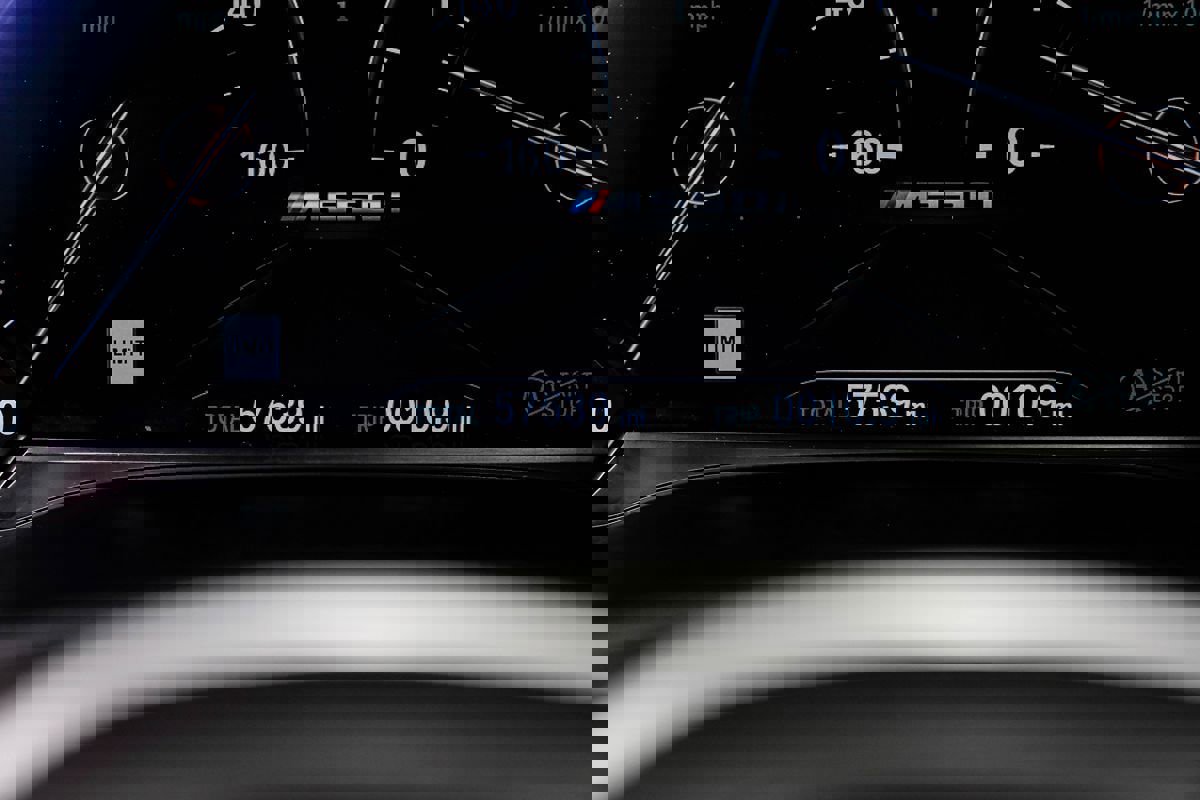 Used 2018 BMW M550i xDrive image 17