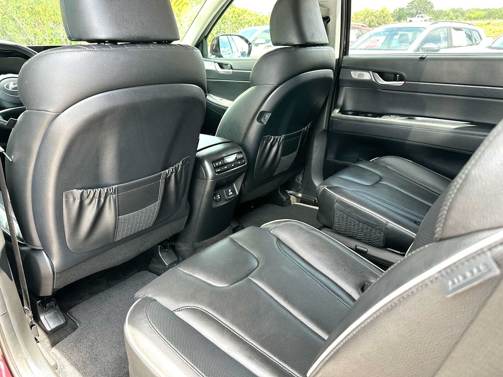 Used 2023 Hyundai Palisade Limited FWD image 24