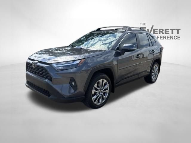 Used 2023 Toyota RAV4 XLE Premium FWD image 3