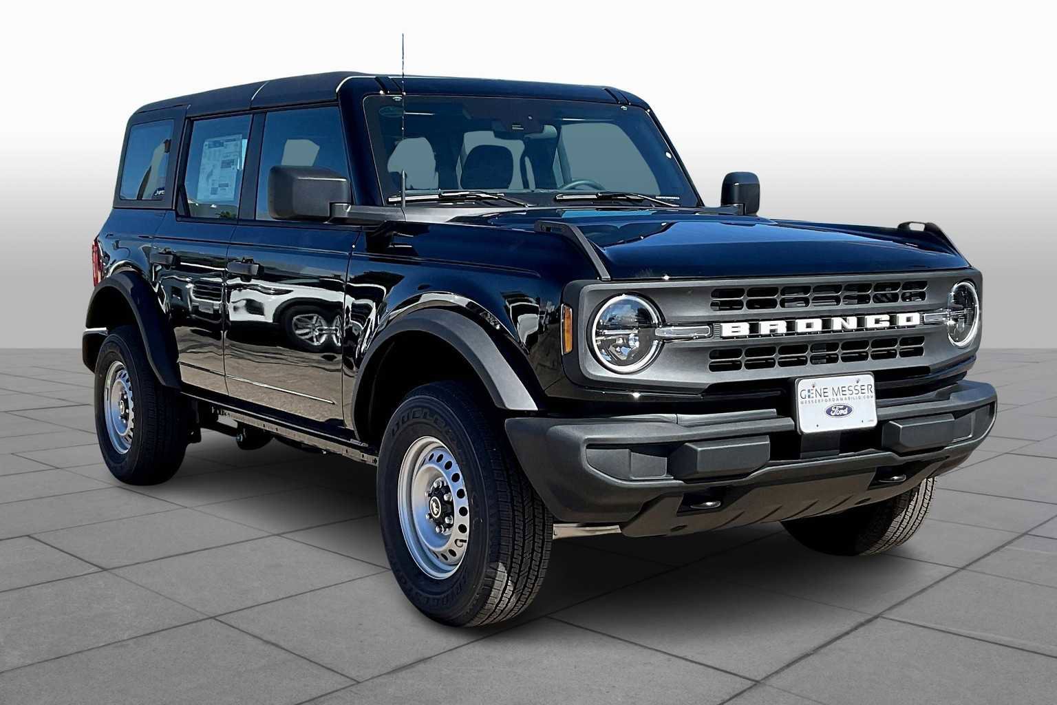 New 2025 Ford Bronco Base image 2