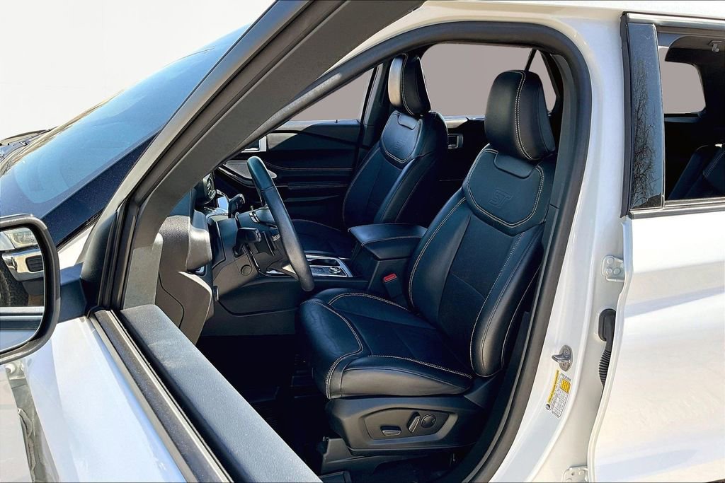 Certified 2023 Ford Explorer ST w/ Equipment Group 401A image 25
