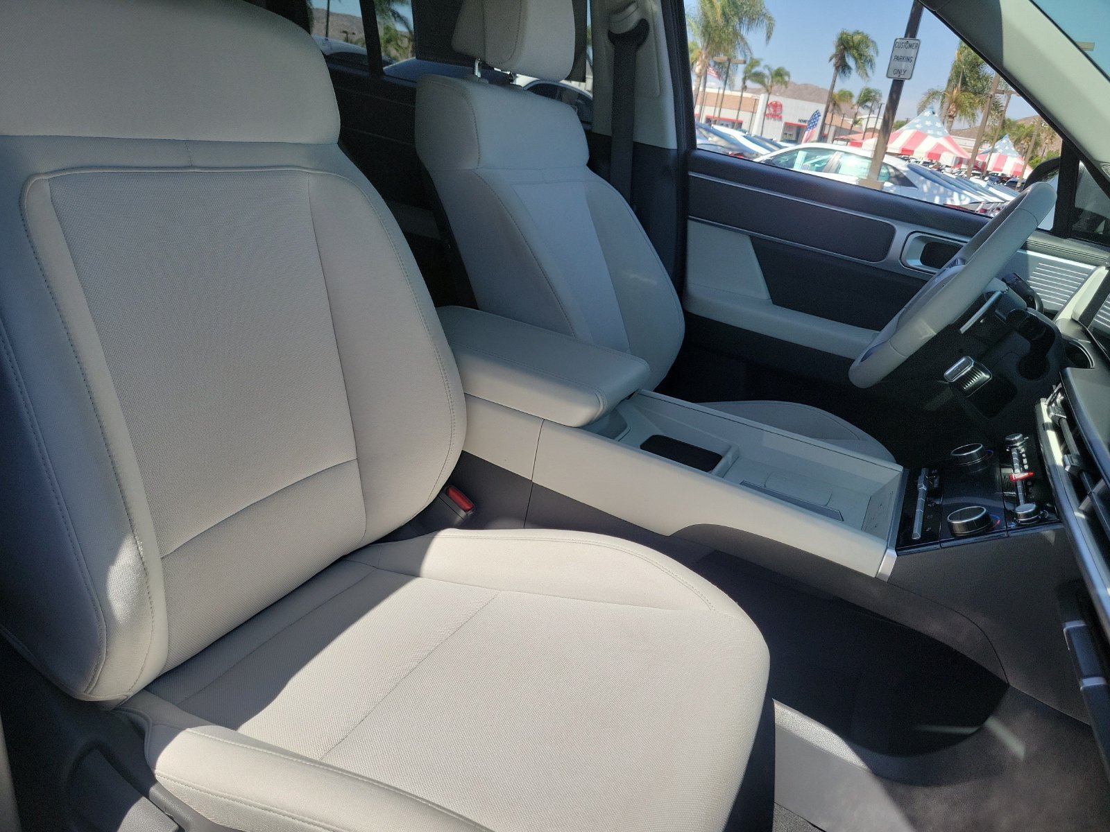 Certified 2026 Hyundai Santa Fe SE FWD image 22