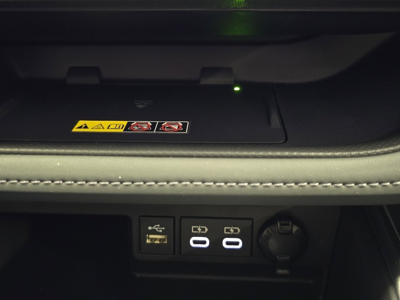 New 2026 Toyota Highlander Platinum image 31