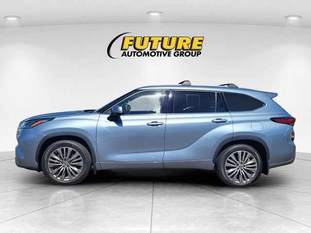 Used 2021 Toyota Highlander Platinum AWD/4WD image 6