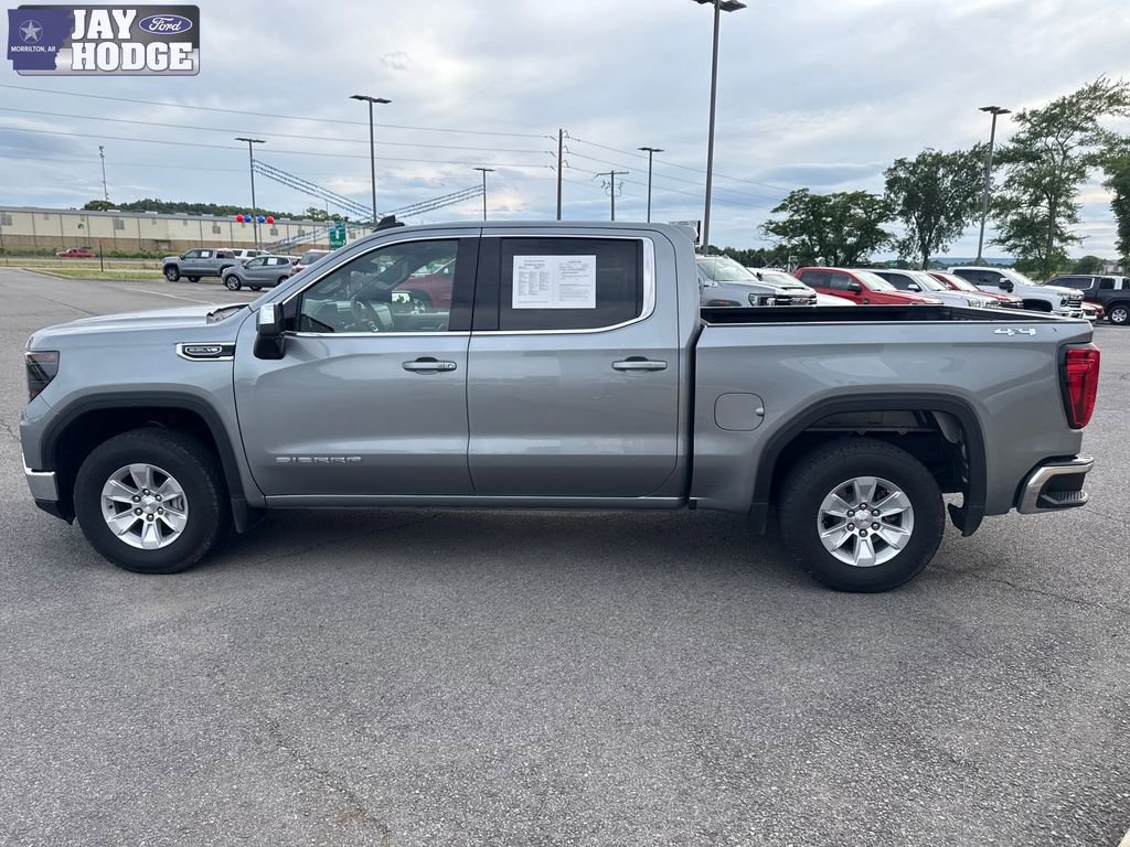 Used 2025 GMC Sierra 1500 SLE AWD/4WD image 3