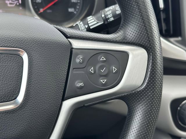 Used 2023 GMC Terrain SLE w/ Driver Convenience Package image 23