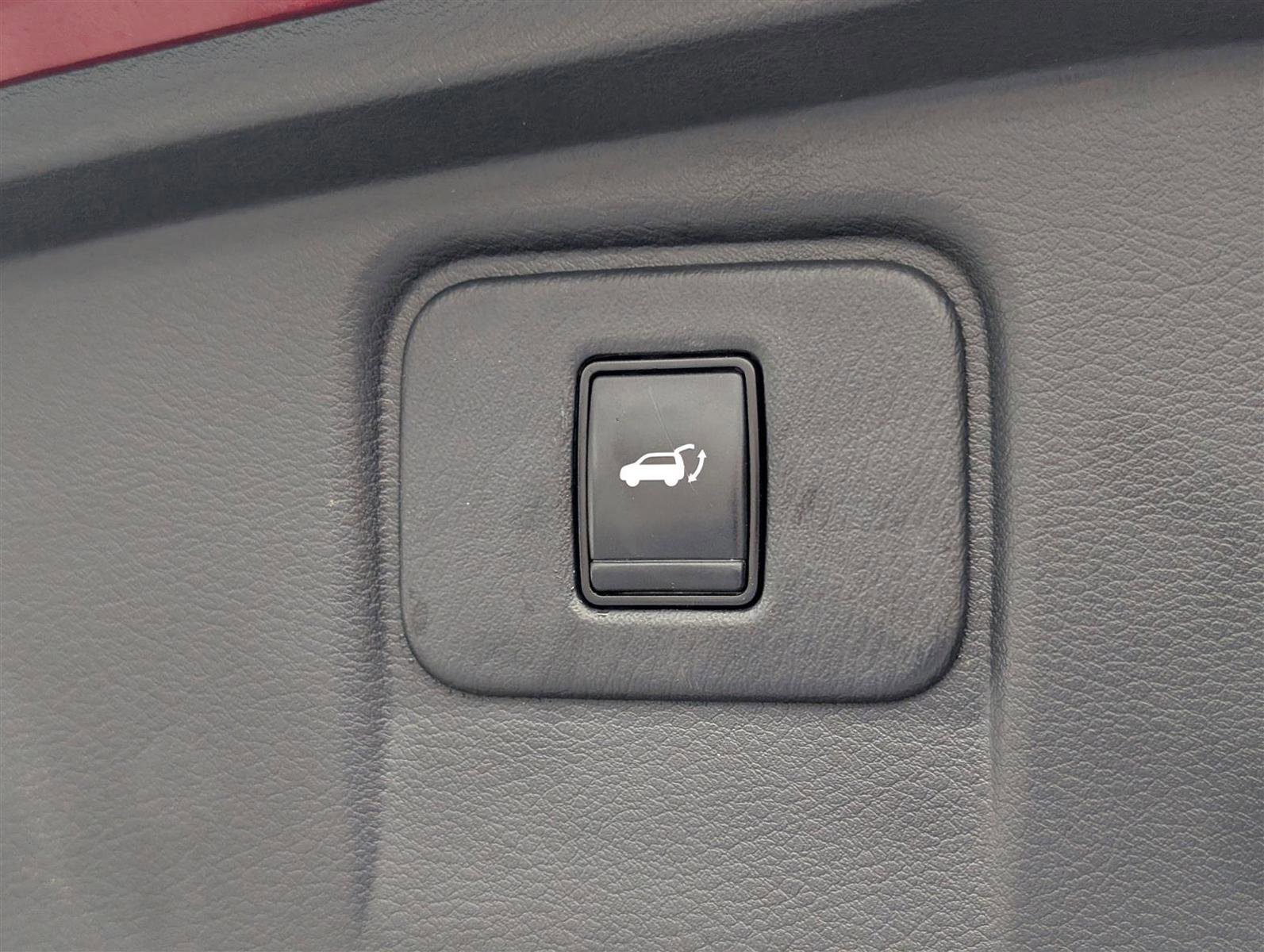 Used 2022 Nissan Murano SL w/ SL Moonroof Package image 15