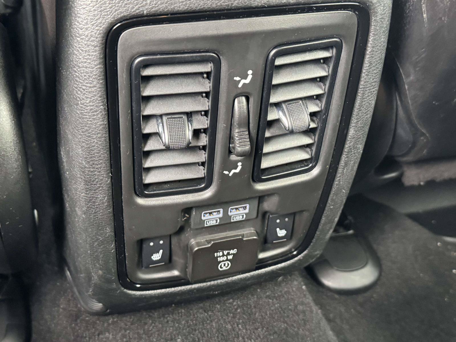 Used 2023 Dodge Durango R/T AWD/4WD image 34