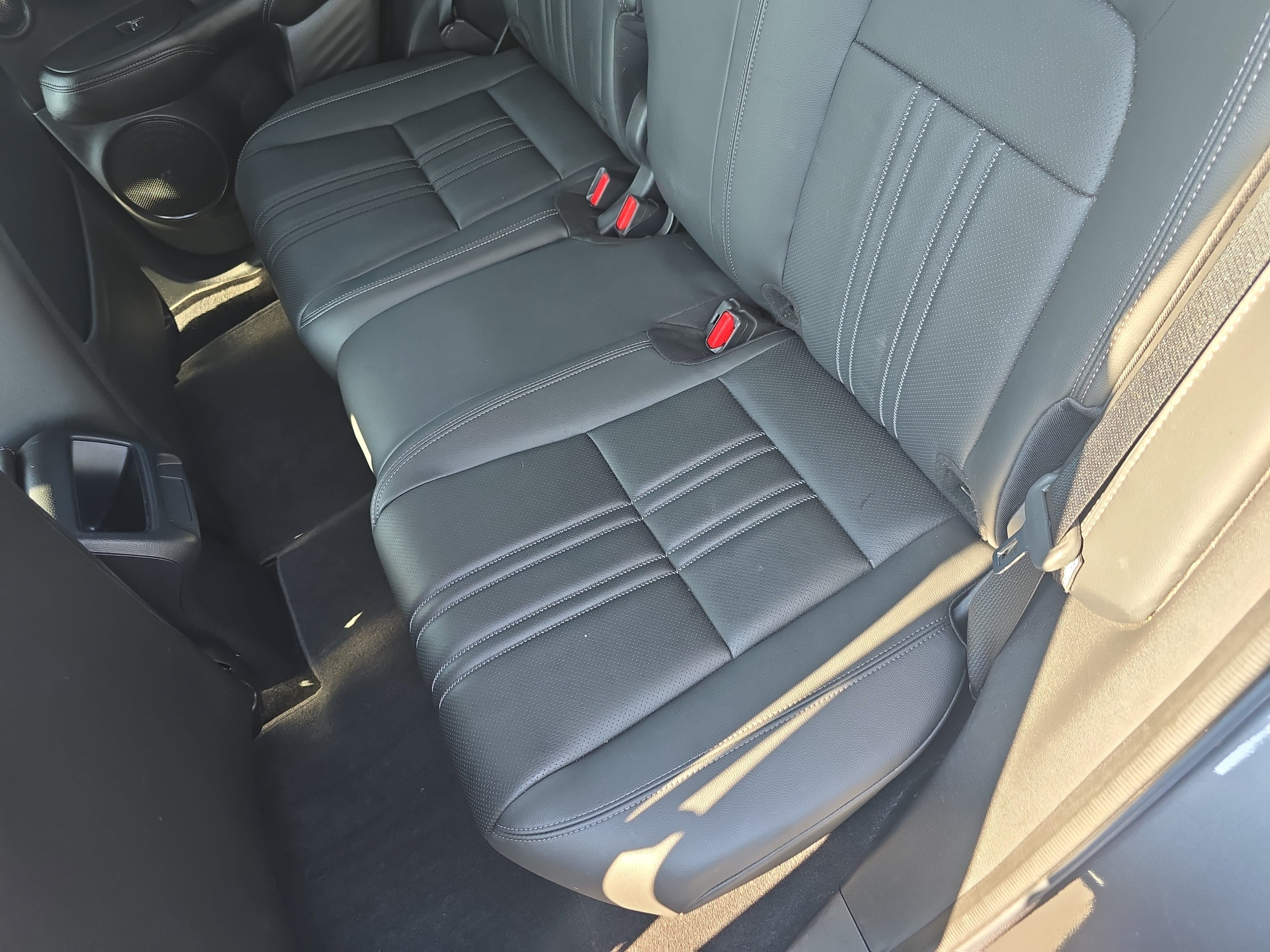 Used 2024 Honda HR-V EX-L image 13