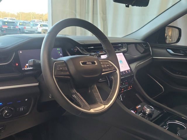 Used 2022 Jeep Grand Cherokee Limited 4xe w/ Luxury Tech Group II image 10