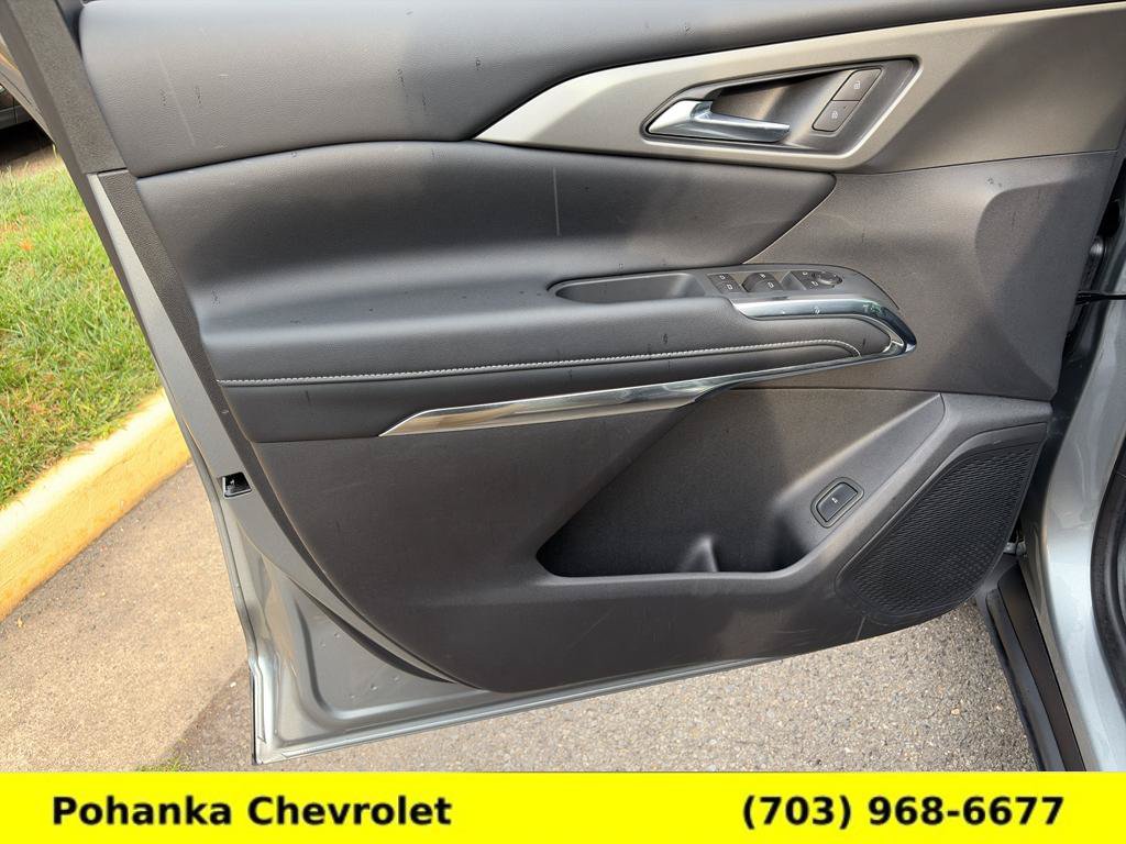 Certified 2025 Chevrolet Traverse LT w/ Driver Confidence Package AWD/4WD image 20