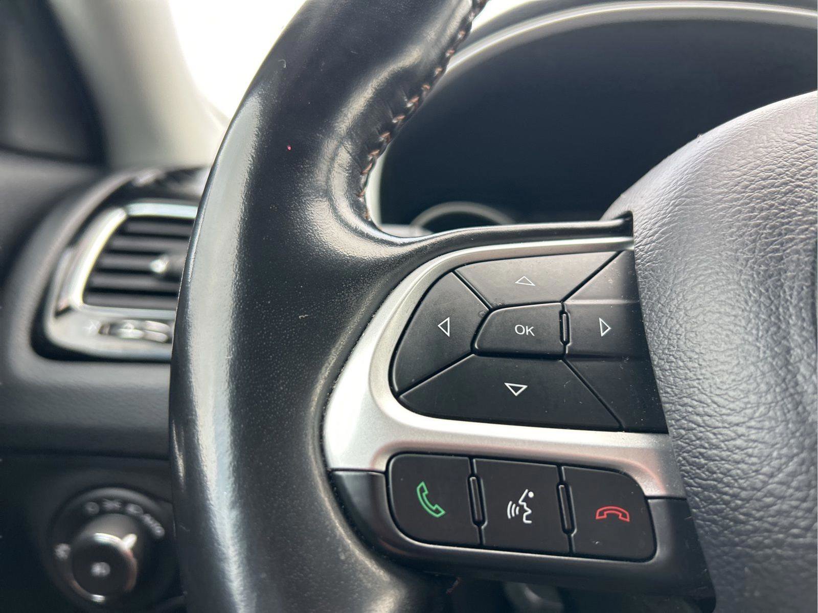 Certified 2020 Jeep Compass Limited image 16