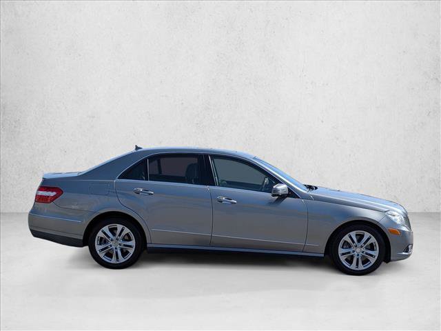 Used 2011 Mercedes-Benz E 350 Sedan image 4
