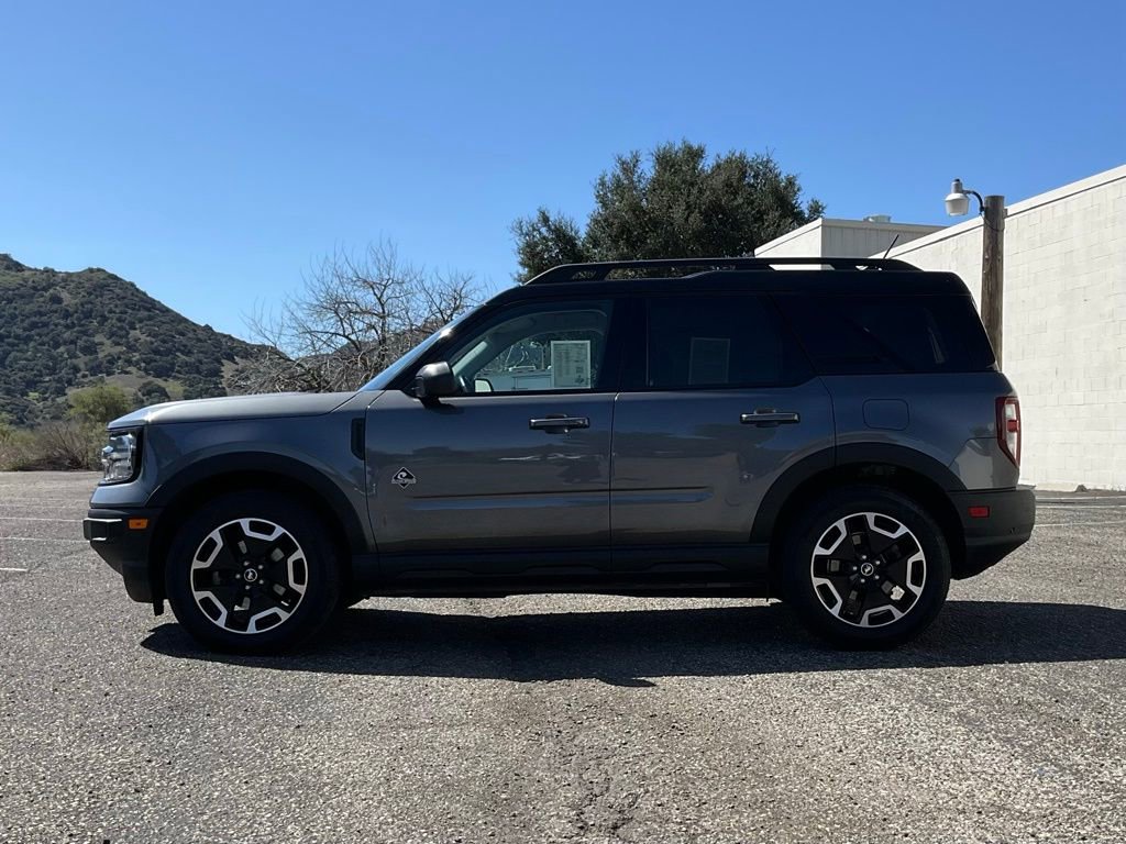 Used 2022 Ford Bronco Sport Outer Banks image 3