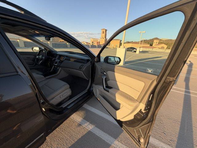 Used 2011 Acura RDX w/ Technology Package AWD/4WD image 14