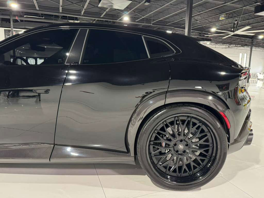 Used 2024 Ferrari Purosangue image 46