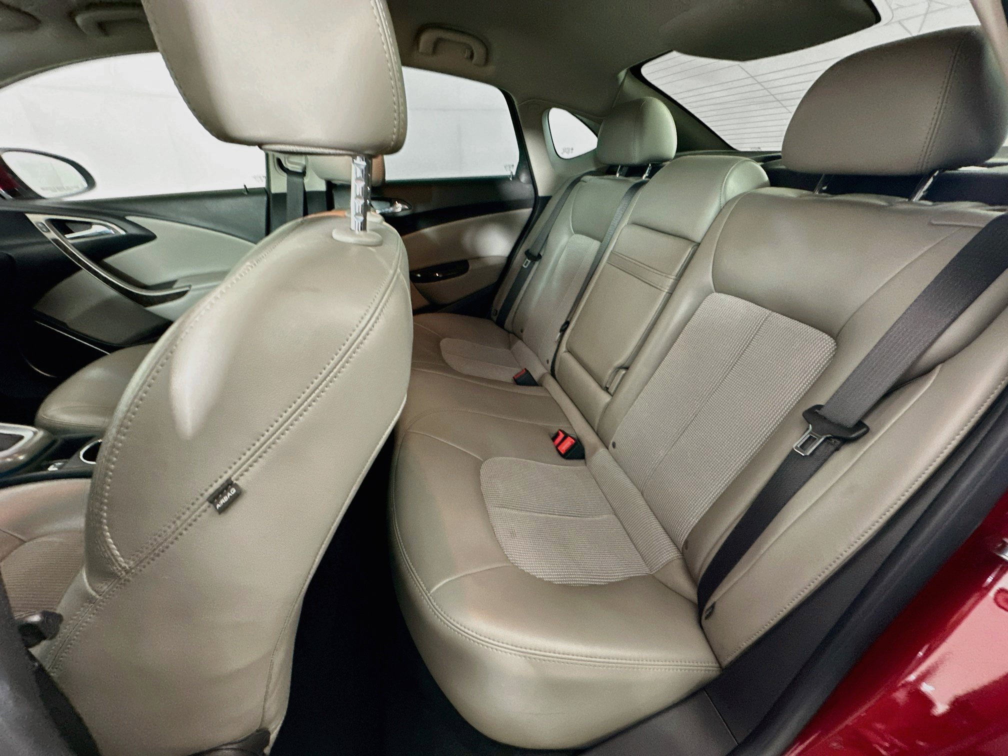 Used 2016 Buick Verano w/ Comfort Package FWD image 25