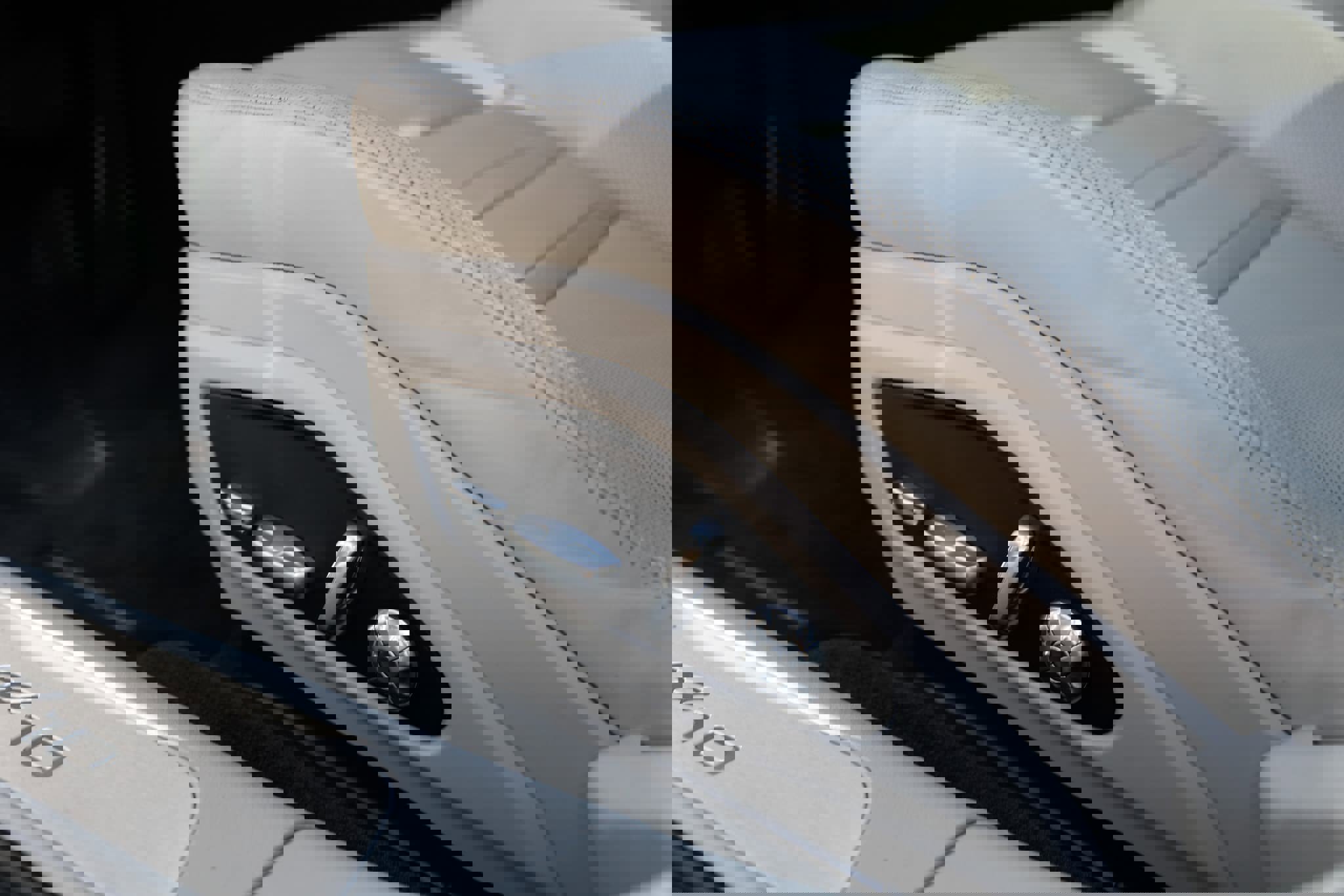 Used 2020 Porsche Panamera image 53